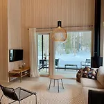 Exclusive Nordic - 5 New On One Private Propert - Sleeps 40 Villa
